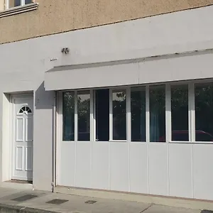 Dolphin's House Apartment
